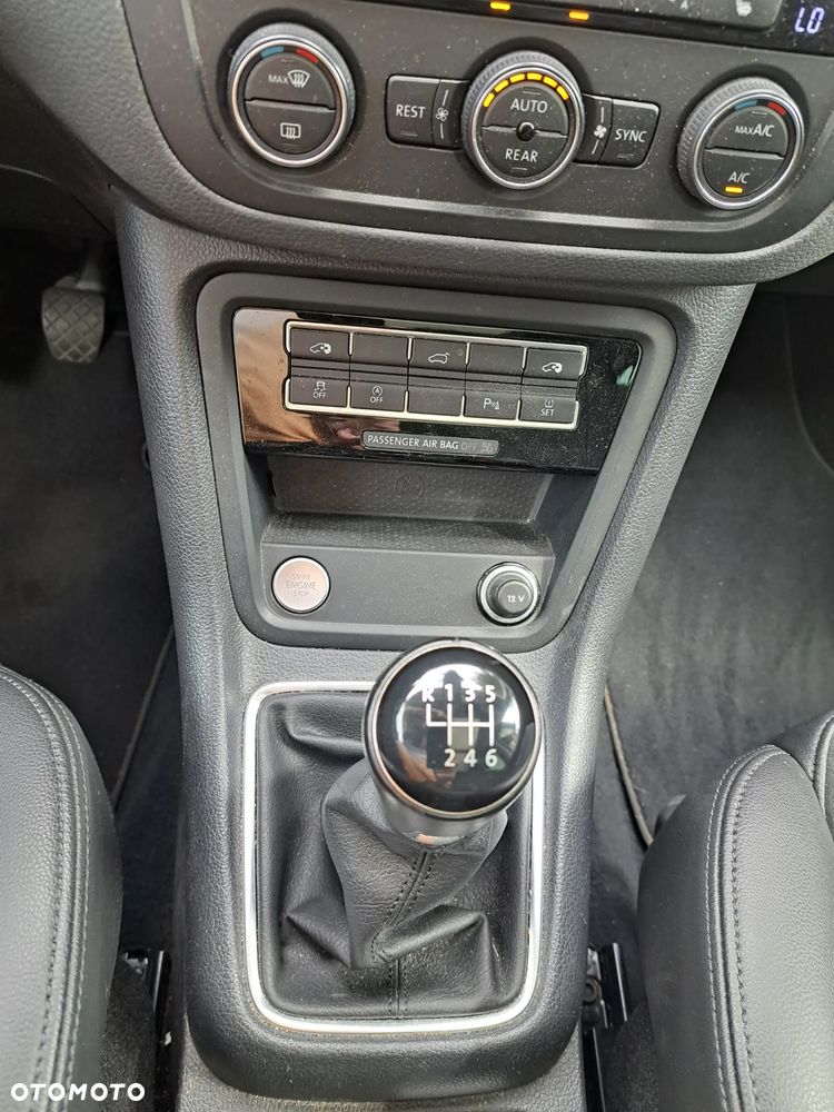 Volkswagen Sharan - 19
