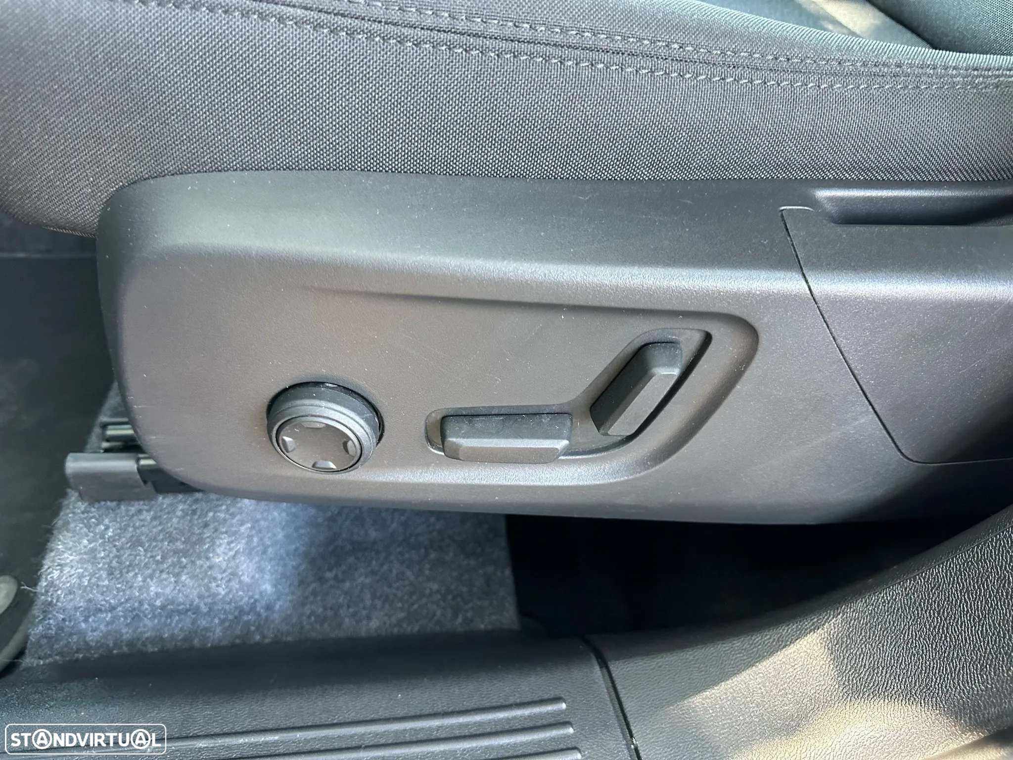 Volvo XC 40 1.5 T4 PHEV Inscription Expression - 21