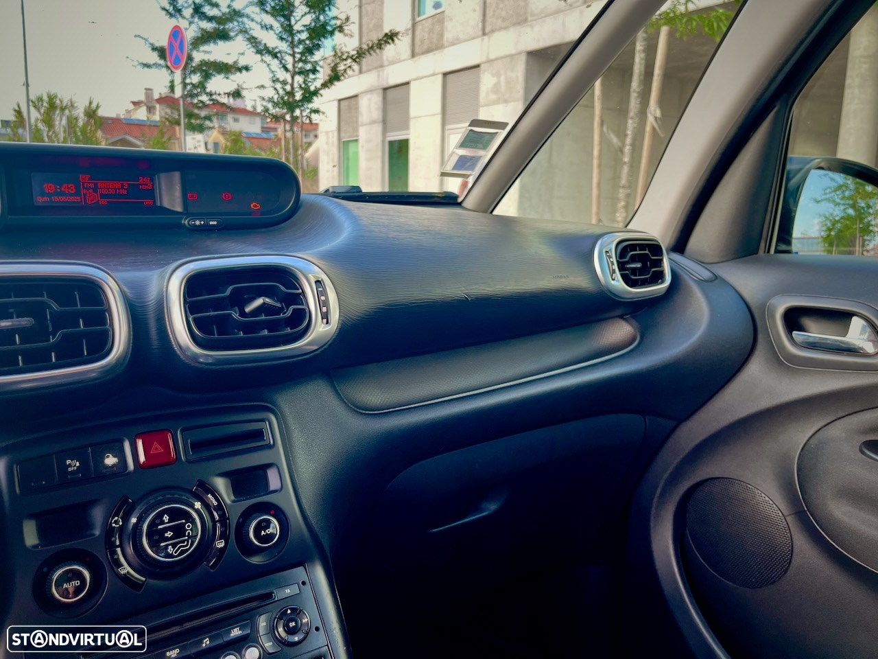 Citroën C3 Picasso 1.6 HDi Airdream - 16