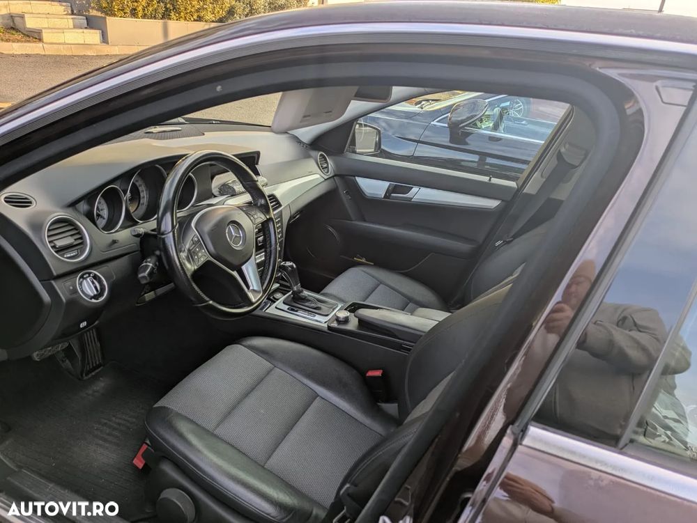 Mercedes-Benz C - 5