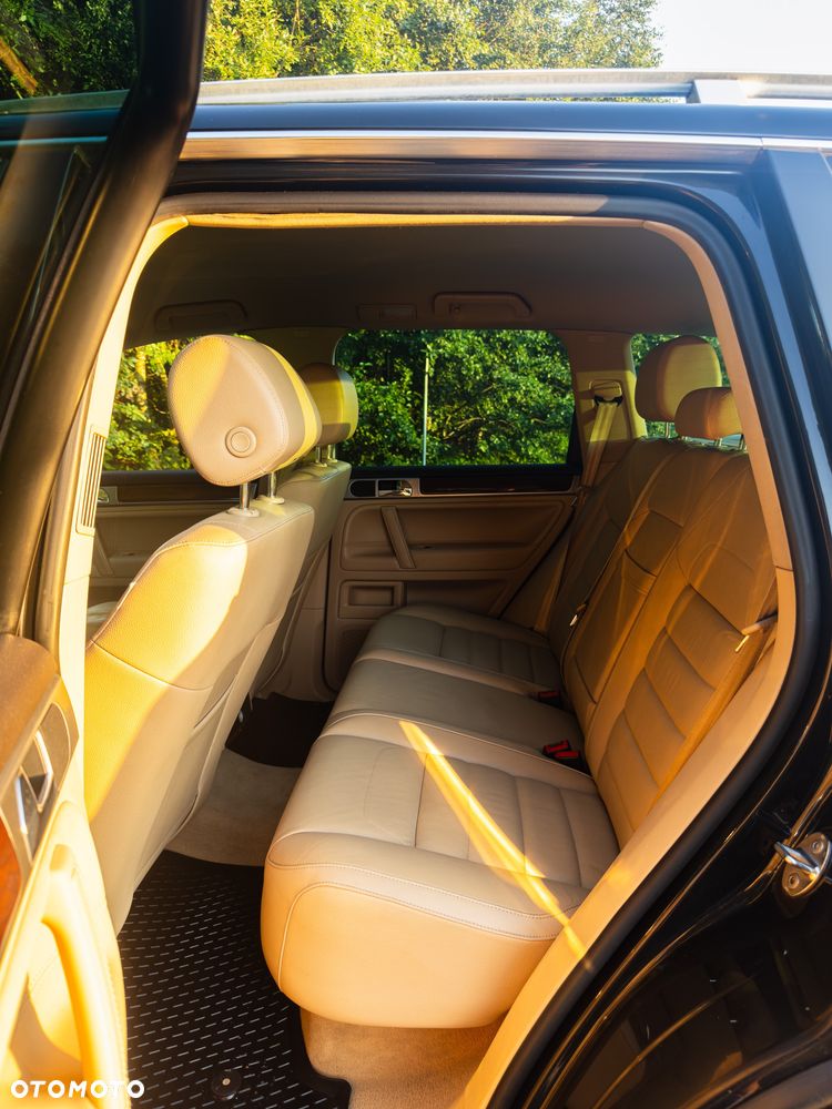 Volkswagen Touareg 3.0 V6 TDI DPF Perfect Tiptr - 16