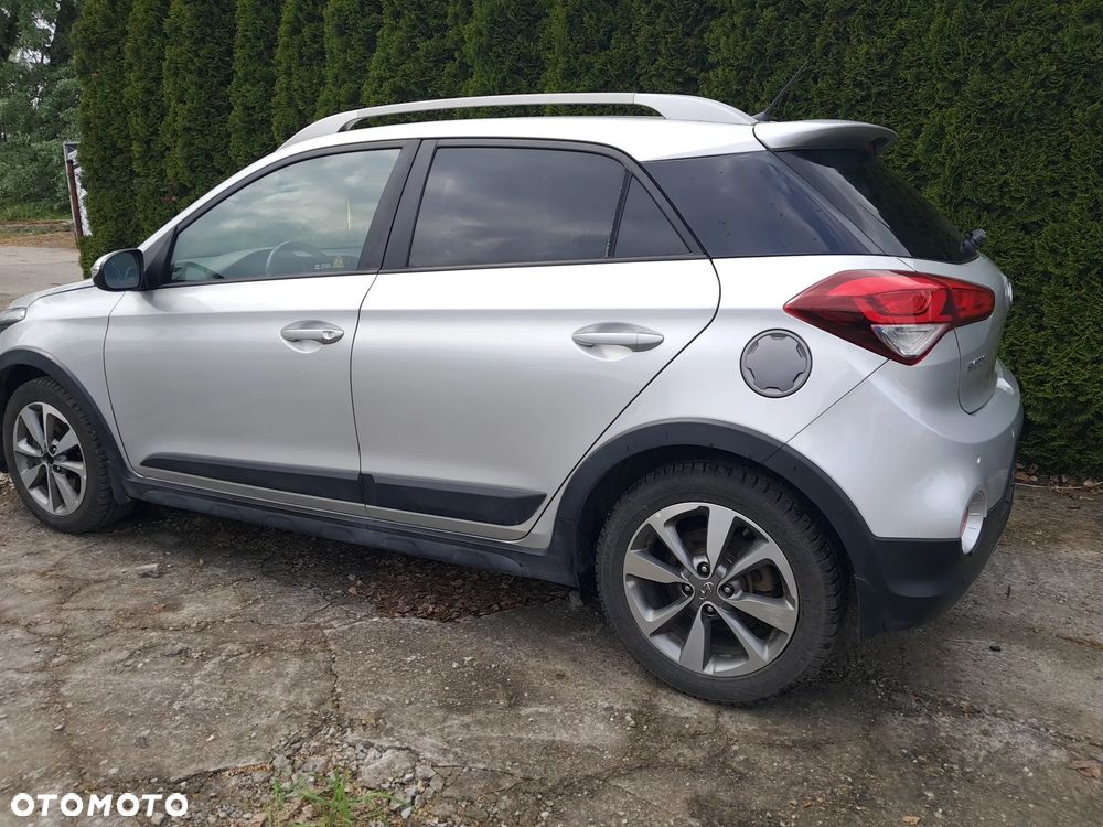 Hyundai i20 - 10