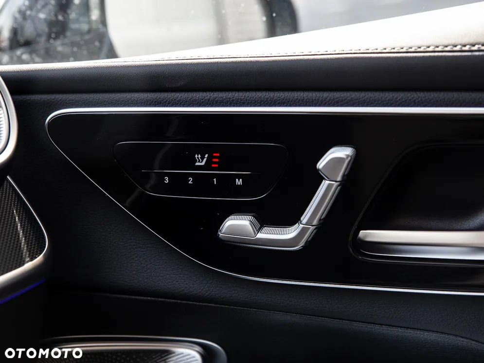 Mercedes-Benz GLC 300 e 4-Matic AMG Line - 8