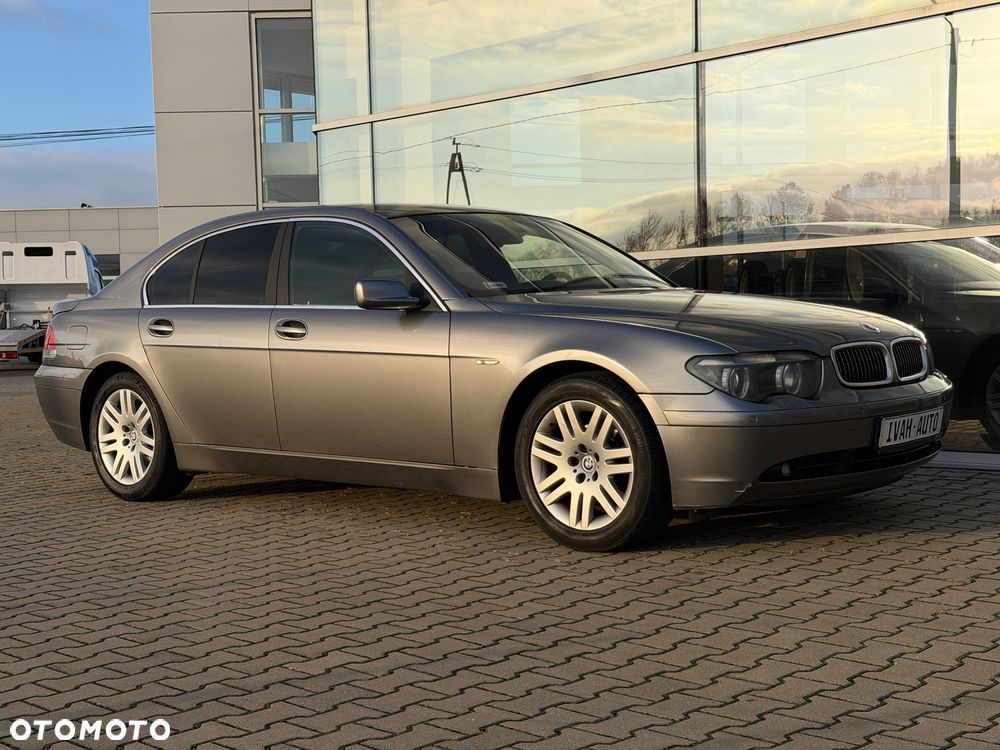 BMW Seria 7 2004 photo 2
