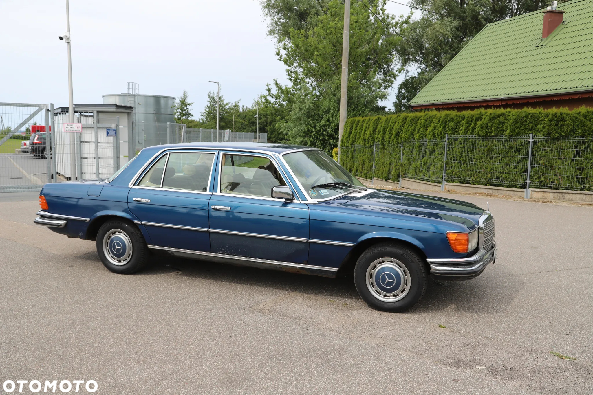 Mercedes-Benz 280 - 7