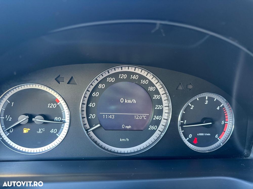 Mercedes-Benz C 220 CDI DPF Elegance - 13