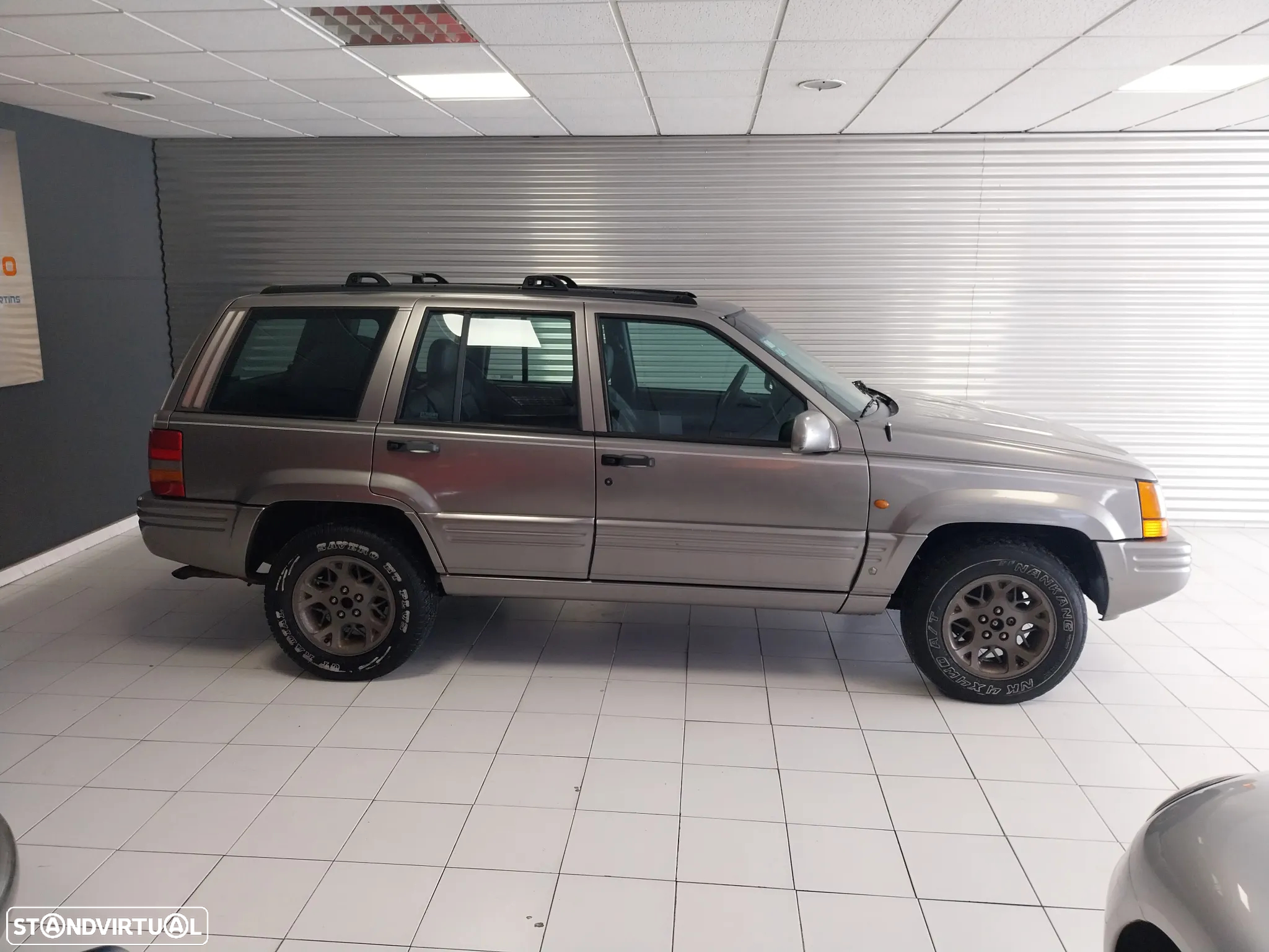 Jeep Grand Cherokee 2.5 TD Official - 4