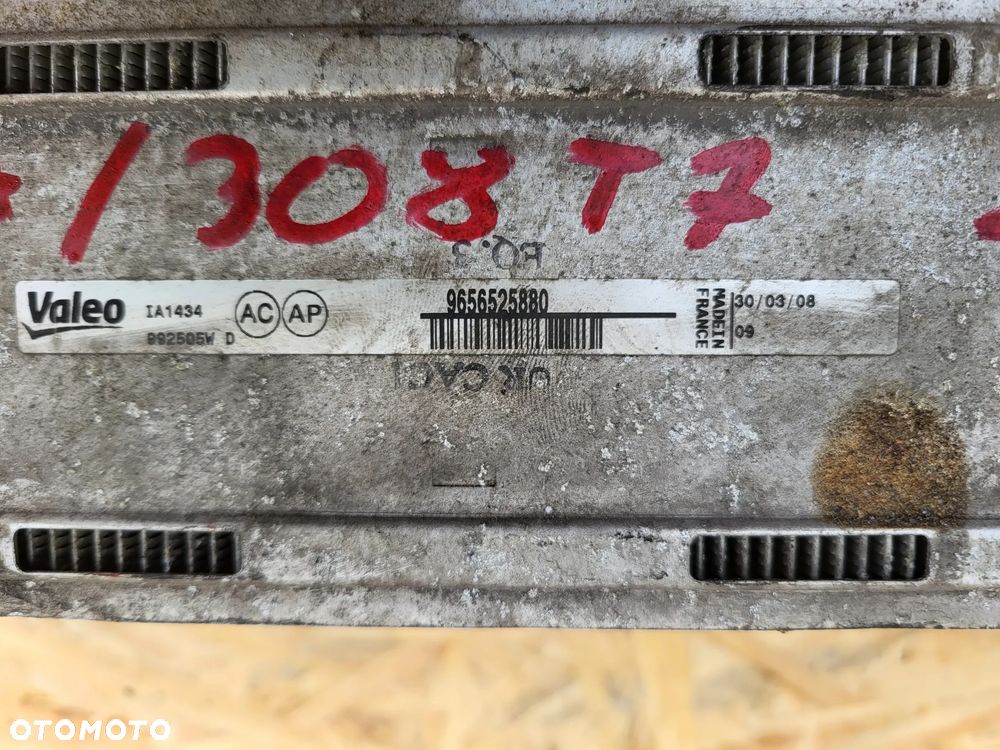 Chłodnica intercooler Peugeot Citroen 2.0    9656525880 - 3