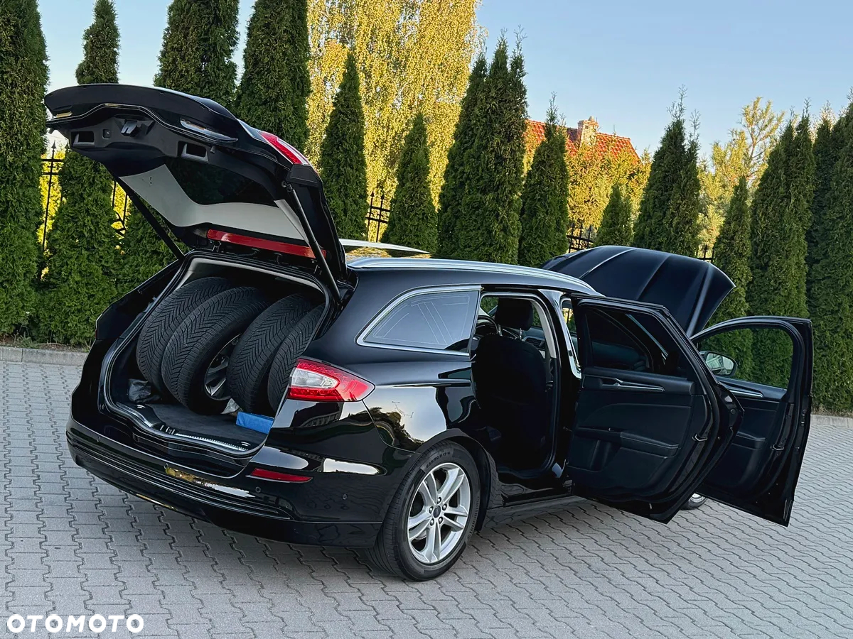 Ford Mondeo 2.0 TDCi Titanium PowerShift - 38