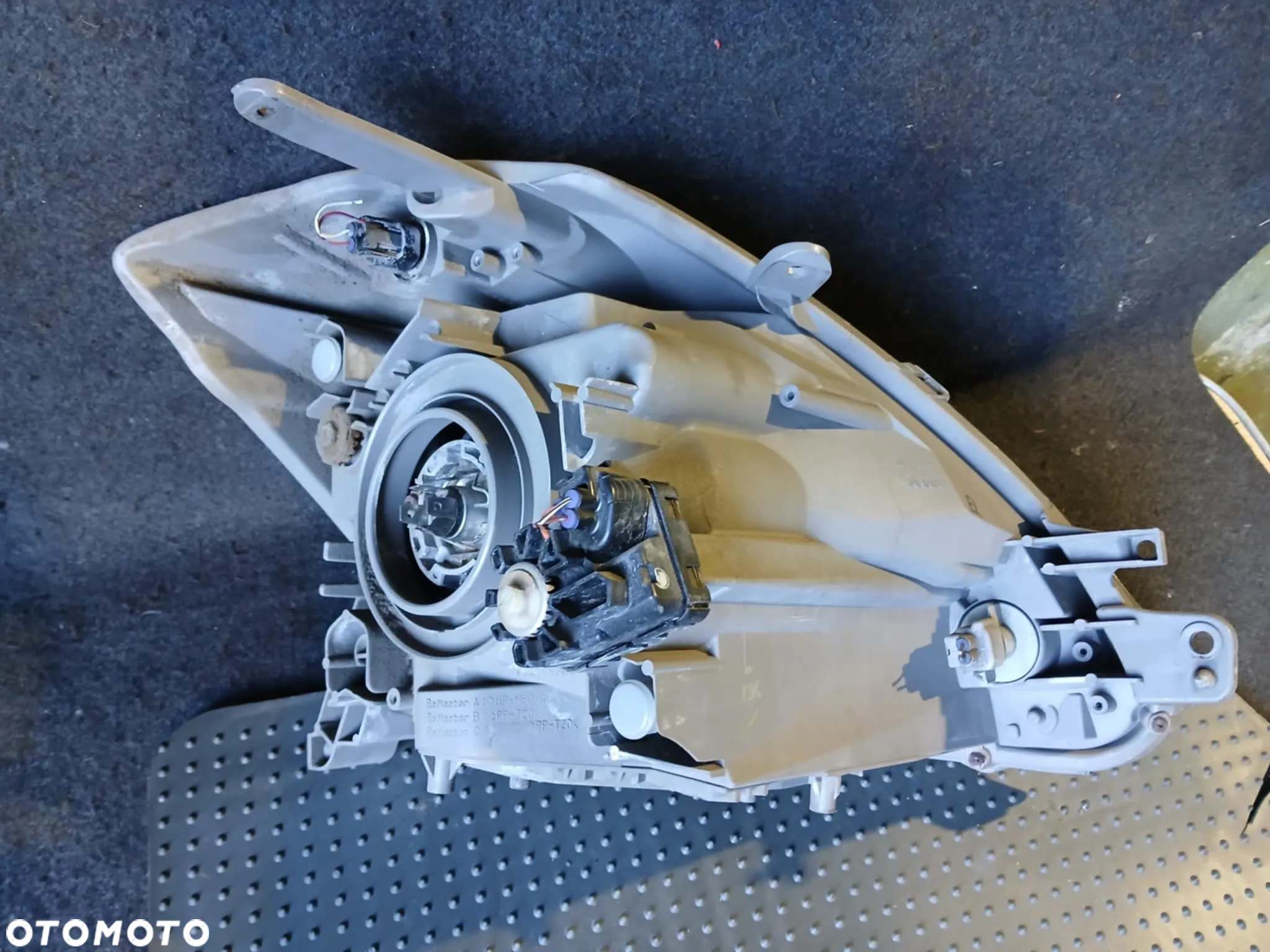 Daihatsu Sirion Lampa przednia lewa, prawa - 4