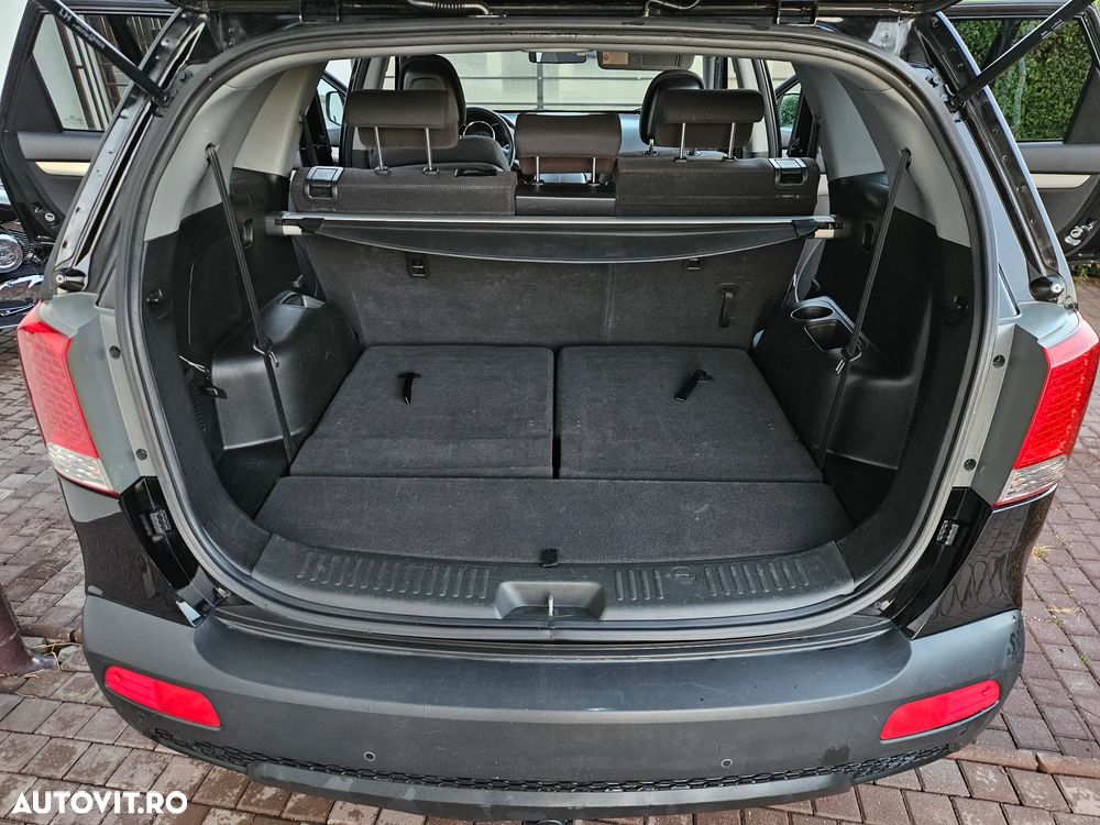 Kia Sorento 2.2 DSL 4x4 Aut. Classic - 3