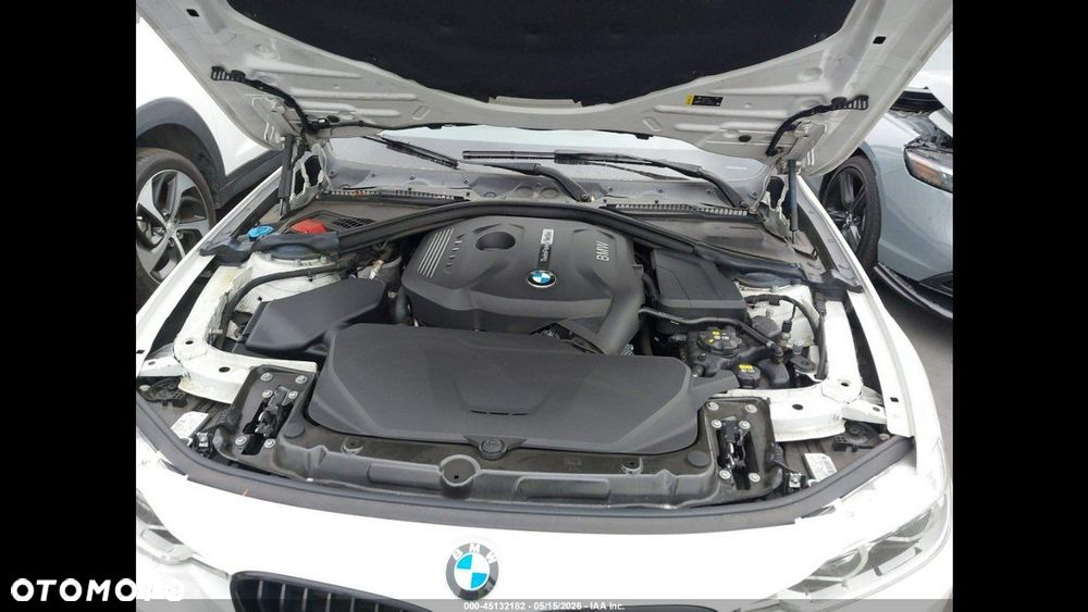BMW Seria 3 330i M Sport - 15