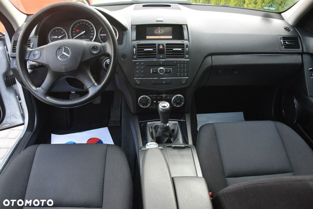 Mercedes-Benz Klasa C - 28