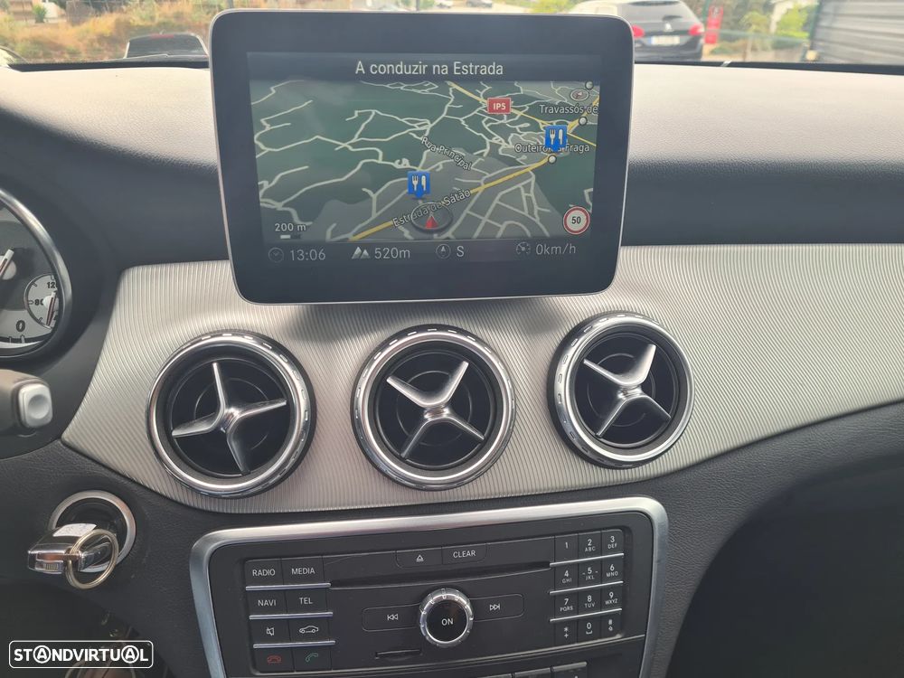 Mercedes-Benz GLA 200 CDi Urban Aut. - 22