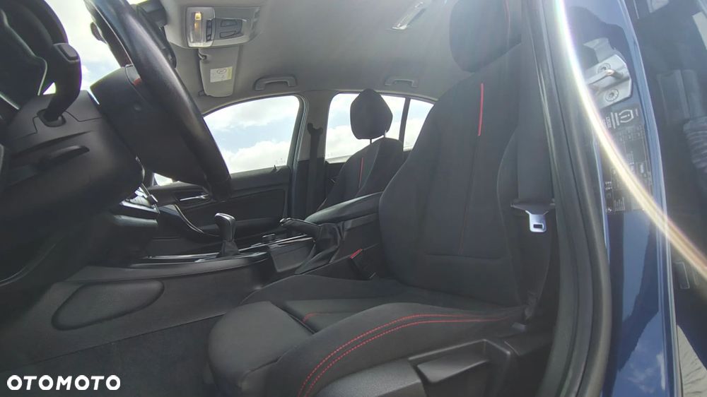 BMW Seria 1 118d Sport Line - 20