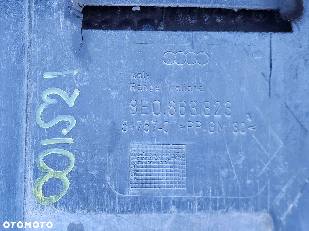 Osłona Pampers 8E0863823 Dolna Pod Silnik Wygłuszenie Silnika Audi A4 B6 B7 Sedan Kombi - 3