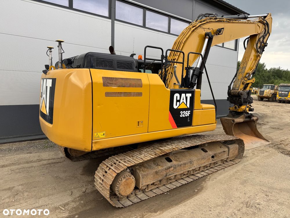Caterpillar 326FL  , 323 , 324 - 3