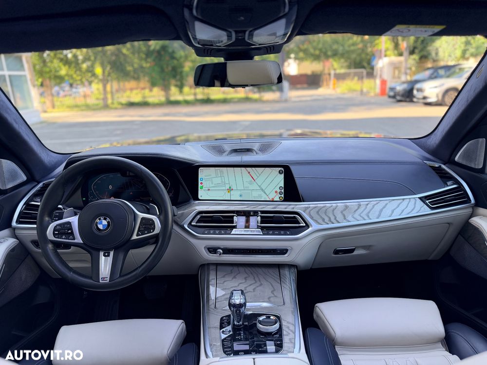 BMW X7 xDrive40i - 11