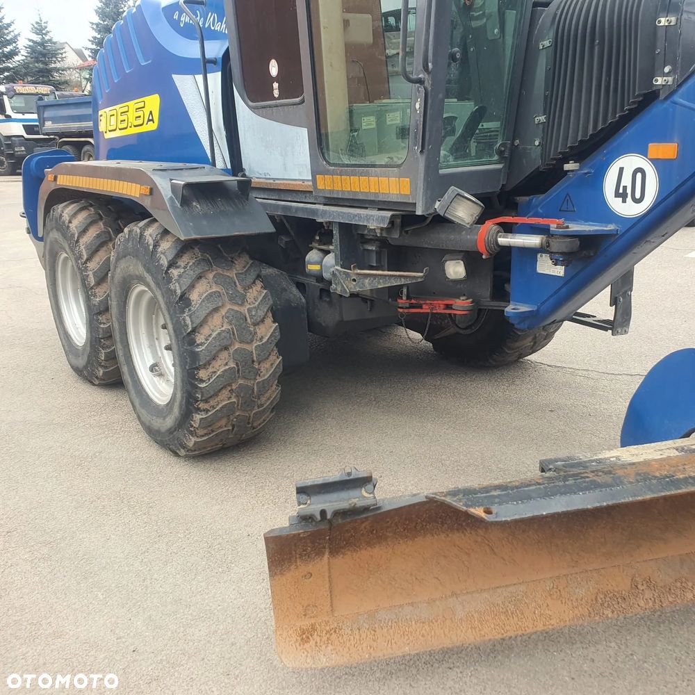 New Holland F106.6A - 8