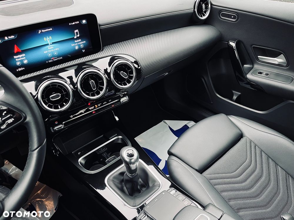 Mercedes-Benz Klasa A 200 Edition 2020 - 34