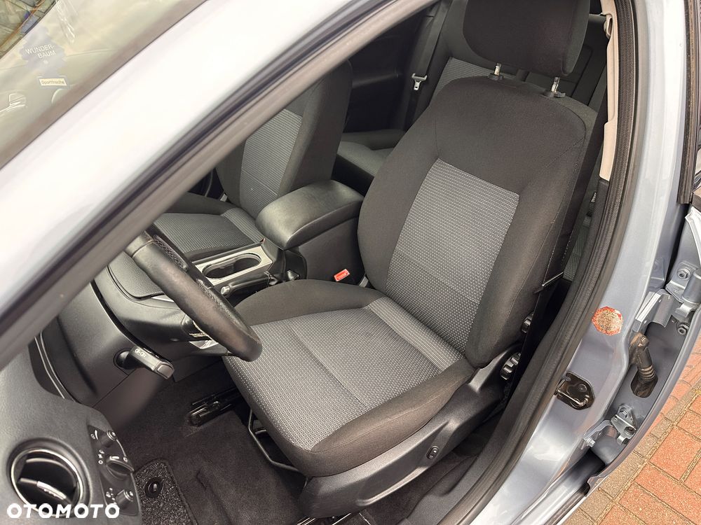 Ford Mondeo 1.6 Ambiente - 9