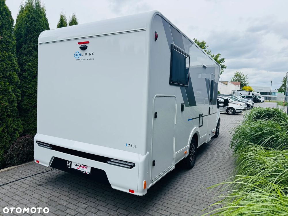 Ford Sunliving S75 SL - 3