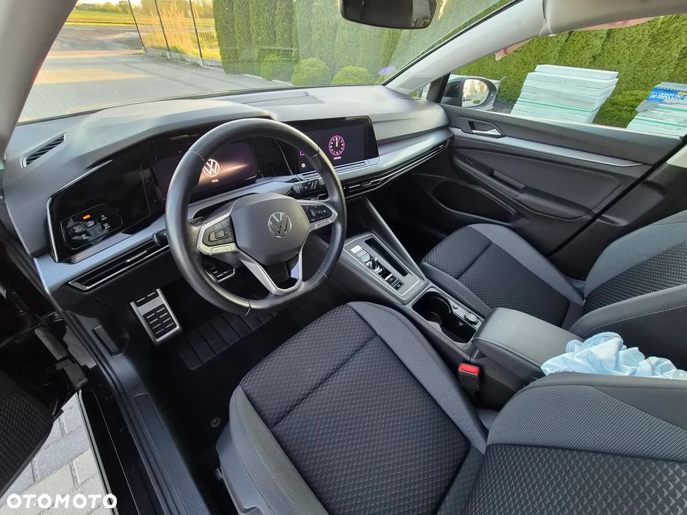 Volkswagen Golf 1.5 eTSI OPF DSG Active - 11