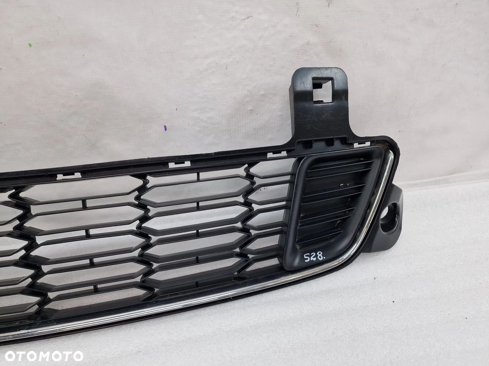 CITROEN C-ELYSEE 12- KRATKA ŚRODKOWA Z CHROMEM , NR 9676958080 , NR AUKCJI KR528 - 5