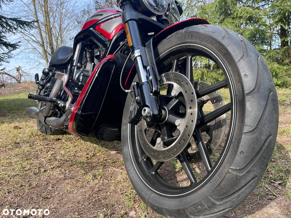 Harley-Davidson V-Rod Night Rod - 8