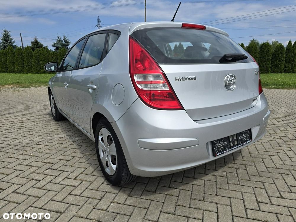 Hyundai i30 - 11