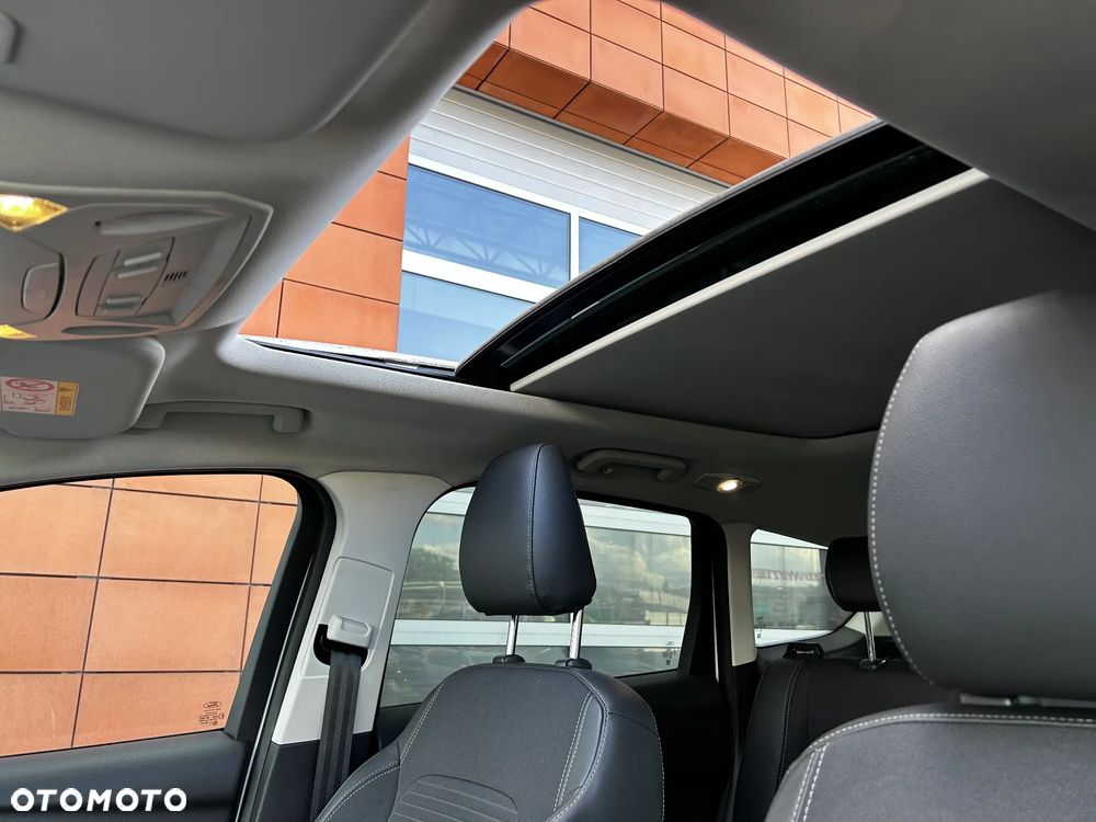 Ford Kuga 2.0 TDCi AWD Titanium - 24