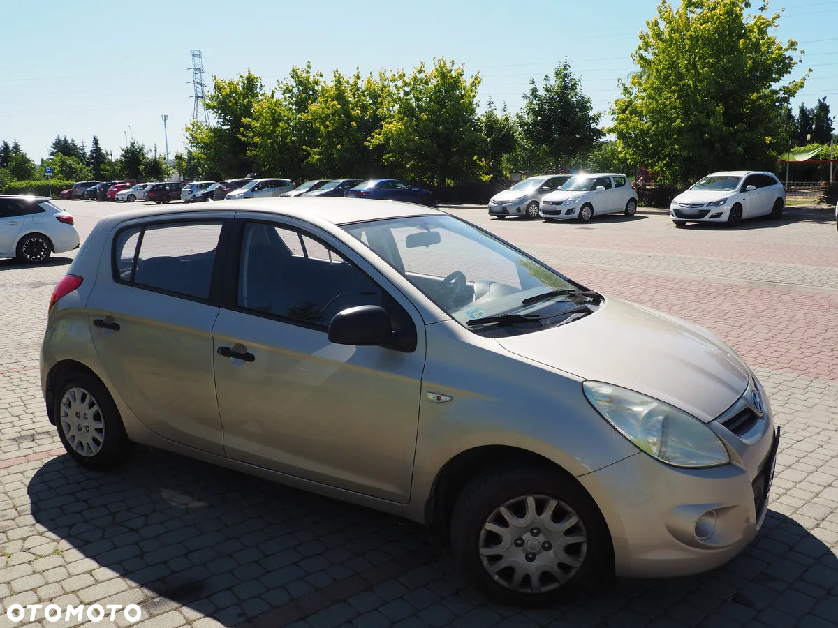 Hyundai i20 - 3