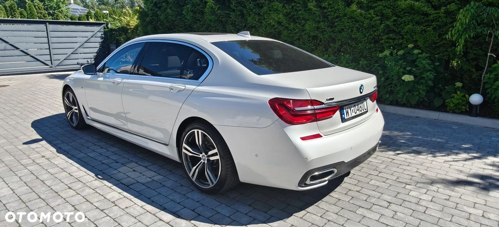 BMW Seria 7 750Ld xDrive - 21