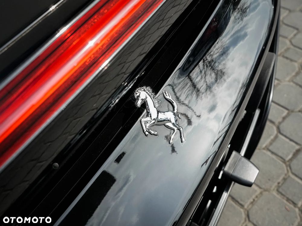 Ferrari SF90 Stradale - 5