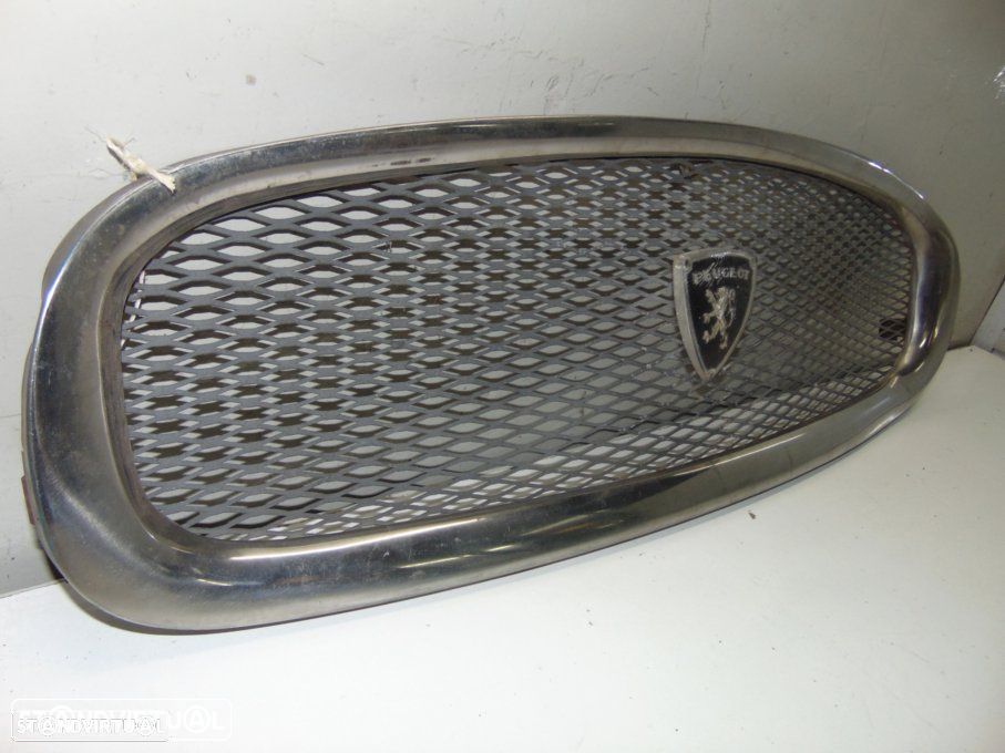 Peugeot 403 carrinha e Pick up - grelha frontal - 2