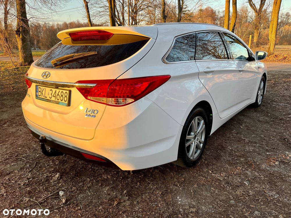 Hyundai i40 i40cw 1.7 CRDi Fifa World Cup Edition - 3