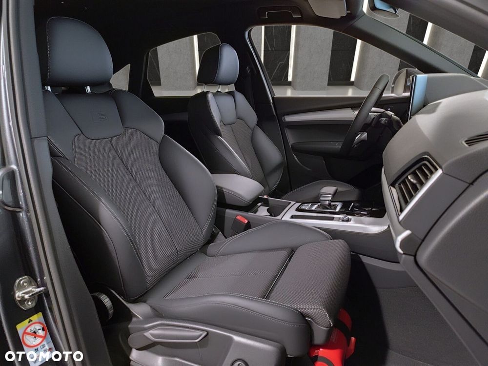 Audi Q5 Sportback - 15