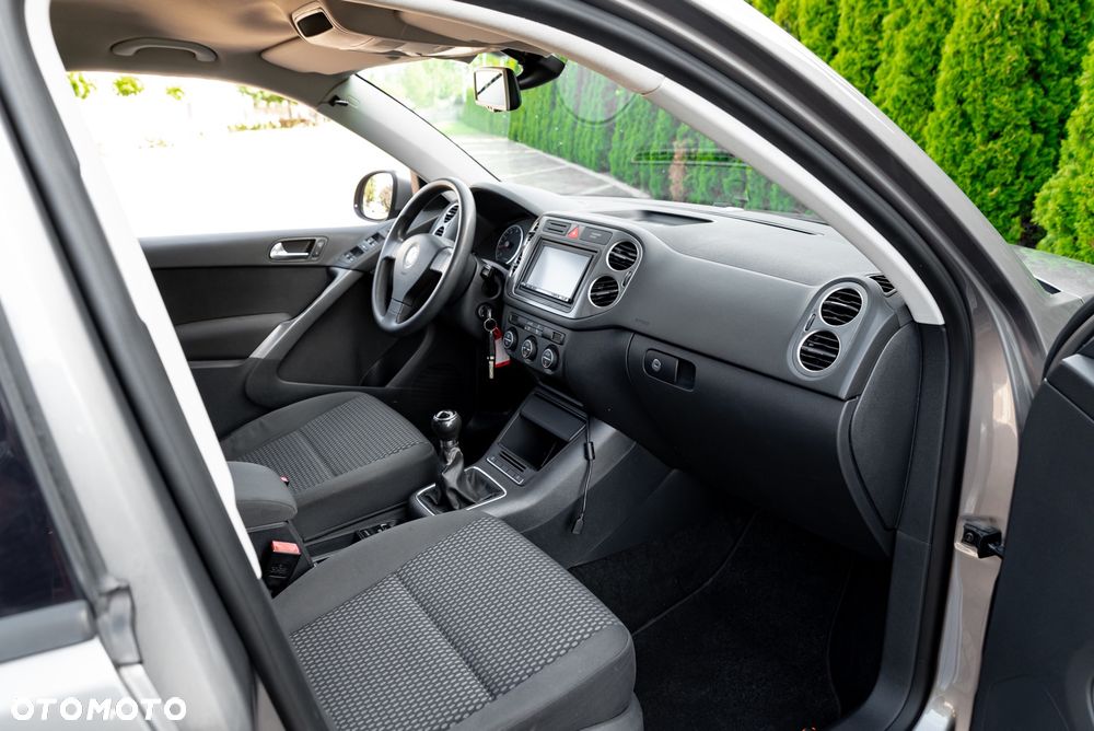 Volkswagen Tiguan 1.4 TSI BlueMot Sport&Style - 23