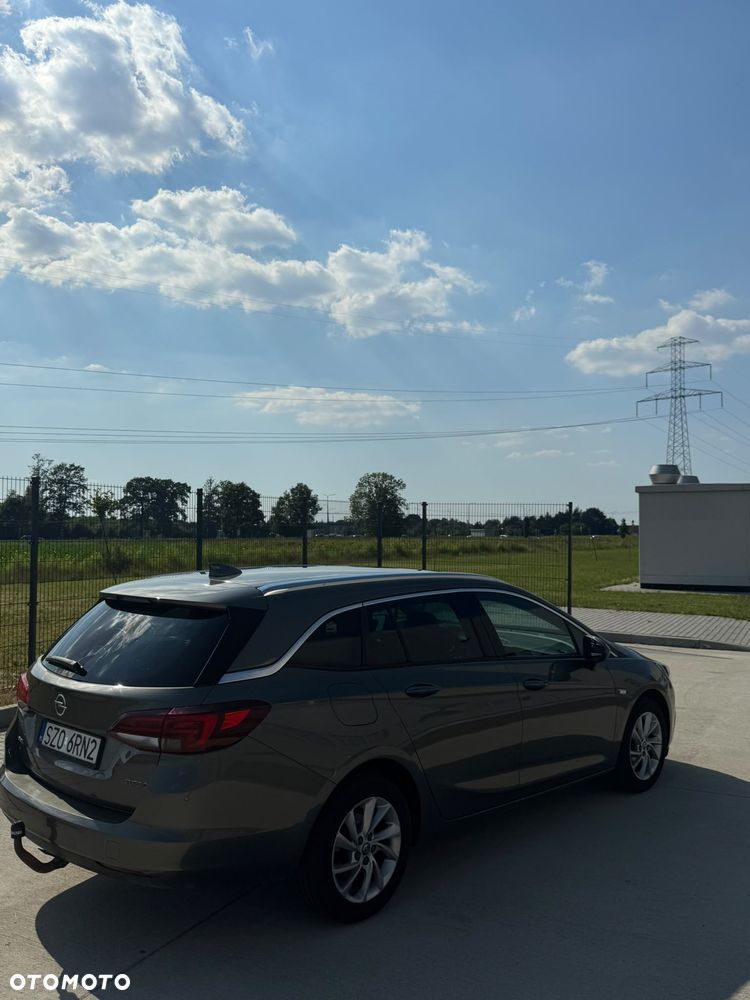 Opel Astra 1.4 Turbo Start/Stop Automatik Innovation - 2