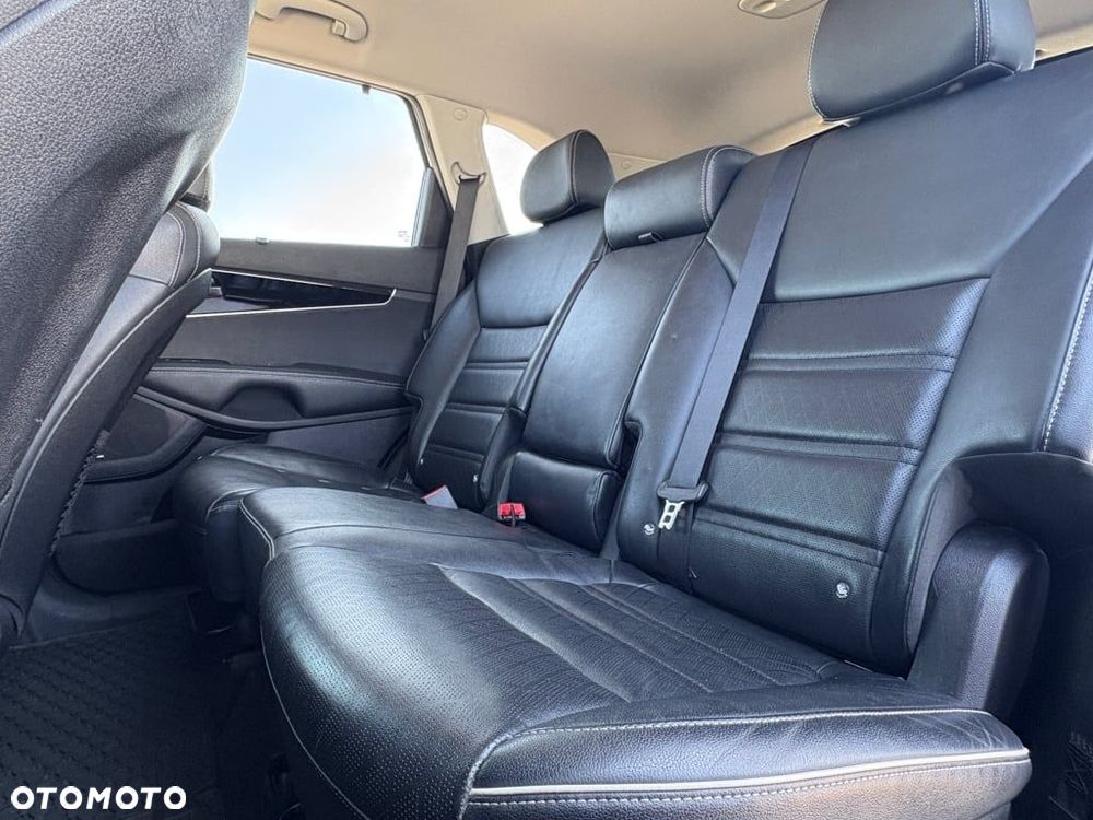 Kia Sorento - 22