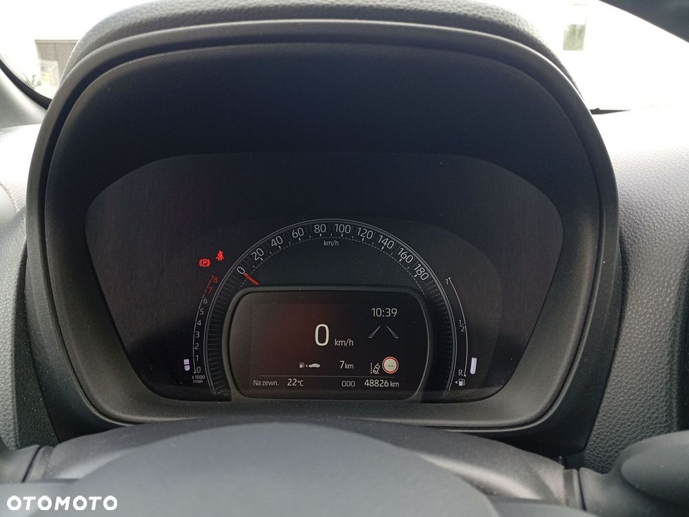 Toyota Aygo X - 8