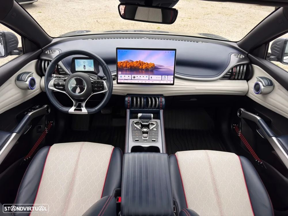 BYD Atto 3 60.48 kWh Design - 6