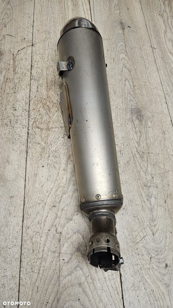 Oryginalny Tłumik Prawy Yamaha MT-01 (2005–2012) OEM 5YU-2 - 8