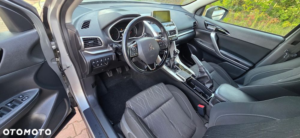 Mitsubishi Eclipse Cross 1.5 T Invite Plus - 21