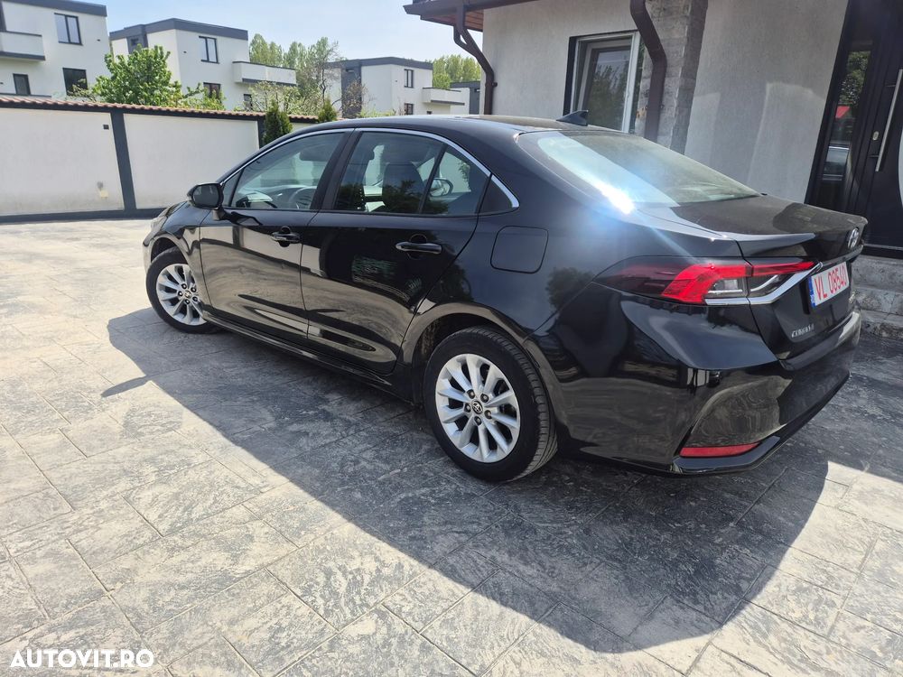 Toyota Corolla 1.8 HSD Business - 4