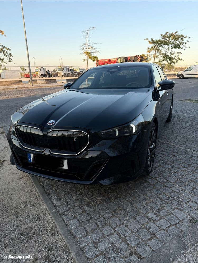 BMW i5 eDrive40 Pack Desportivo M Pro - 4