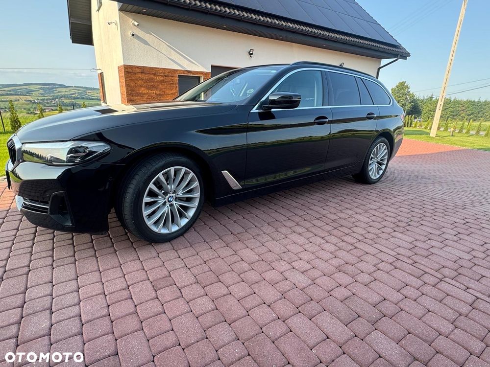 BMW Seria 5 520d - 34