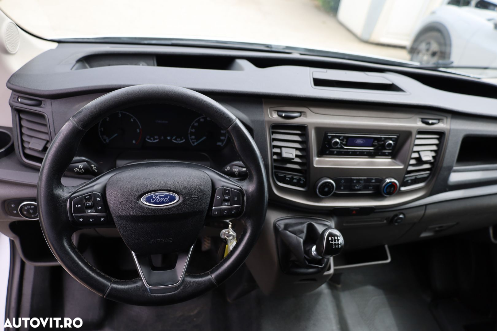 Ford Transit L3H2  2.0 130cp - 12