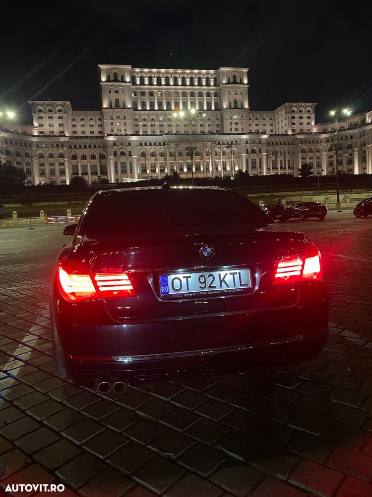 BMW Seria 7 730d xDrive - 5