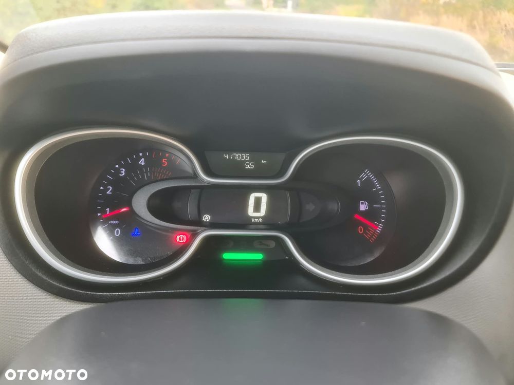 Renault TRAFIC - 19
